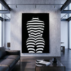 CURVES | Minimalist | Female Figure | B&W | 8K - 32K