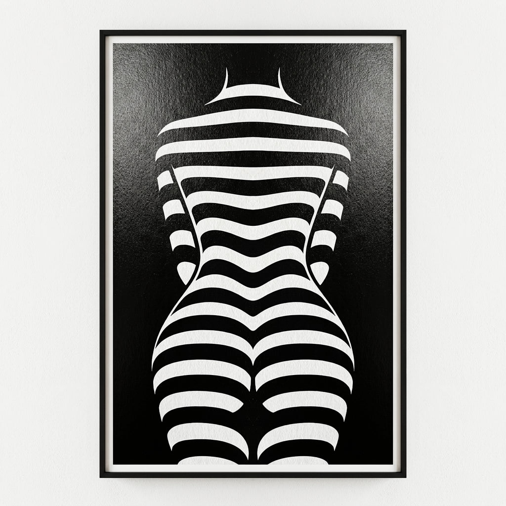 CURVES | Minimalist | Female Figure | B&W | 8K - 32K