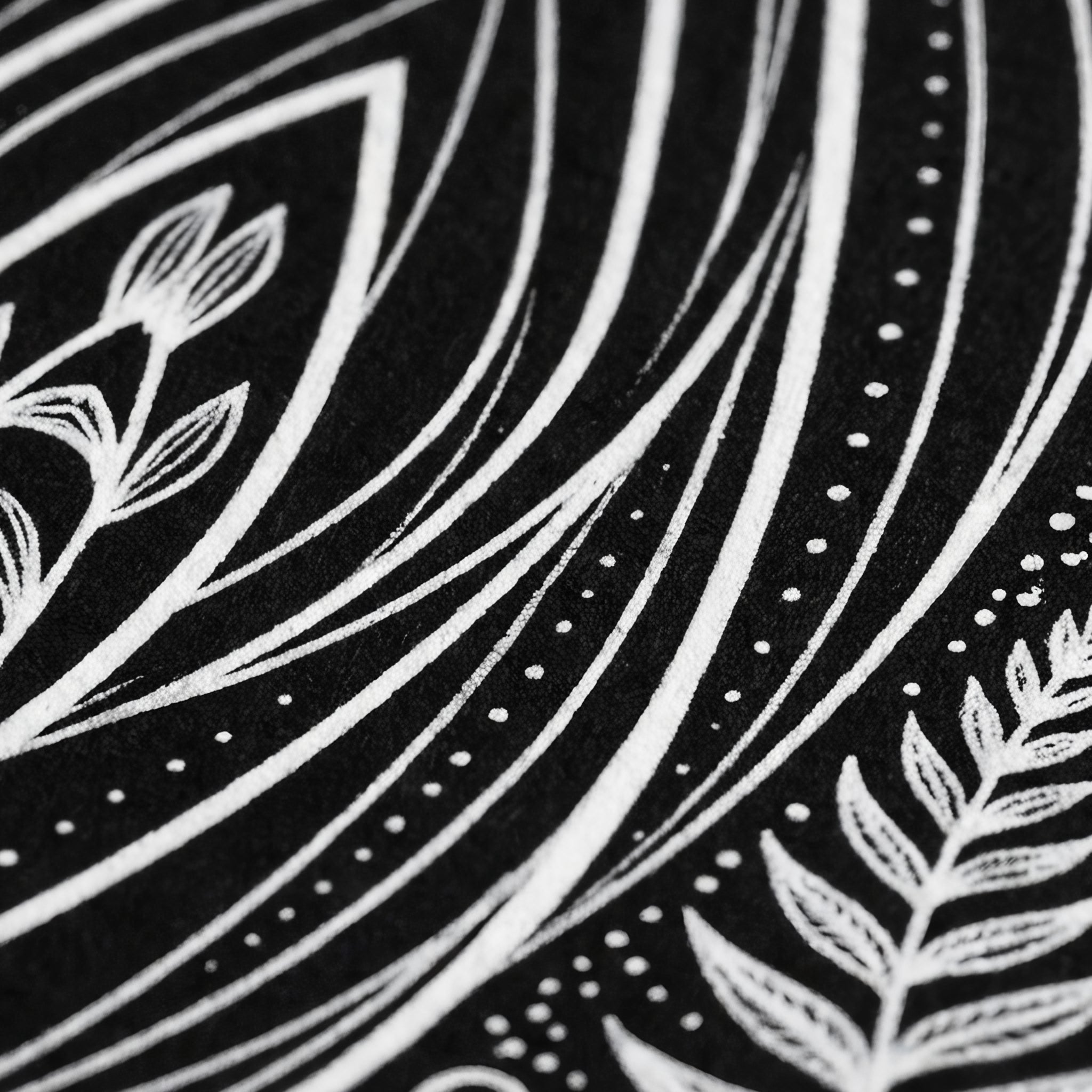 EDEN | Minimalist Botanical Female Op-Art | 8K - 32K