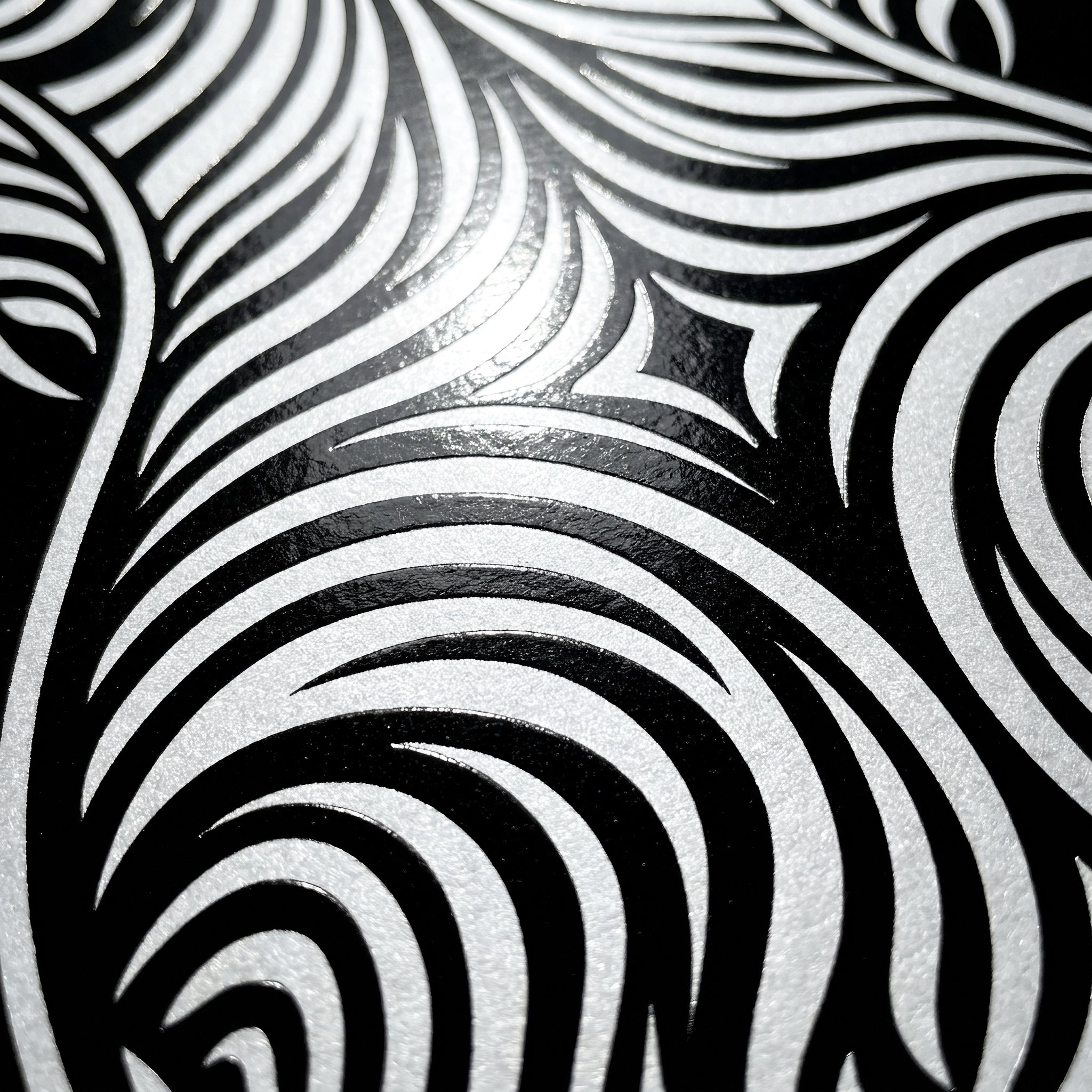 ENTROPY | Minimalist | Female Figure | B&W | 8K - 32K