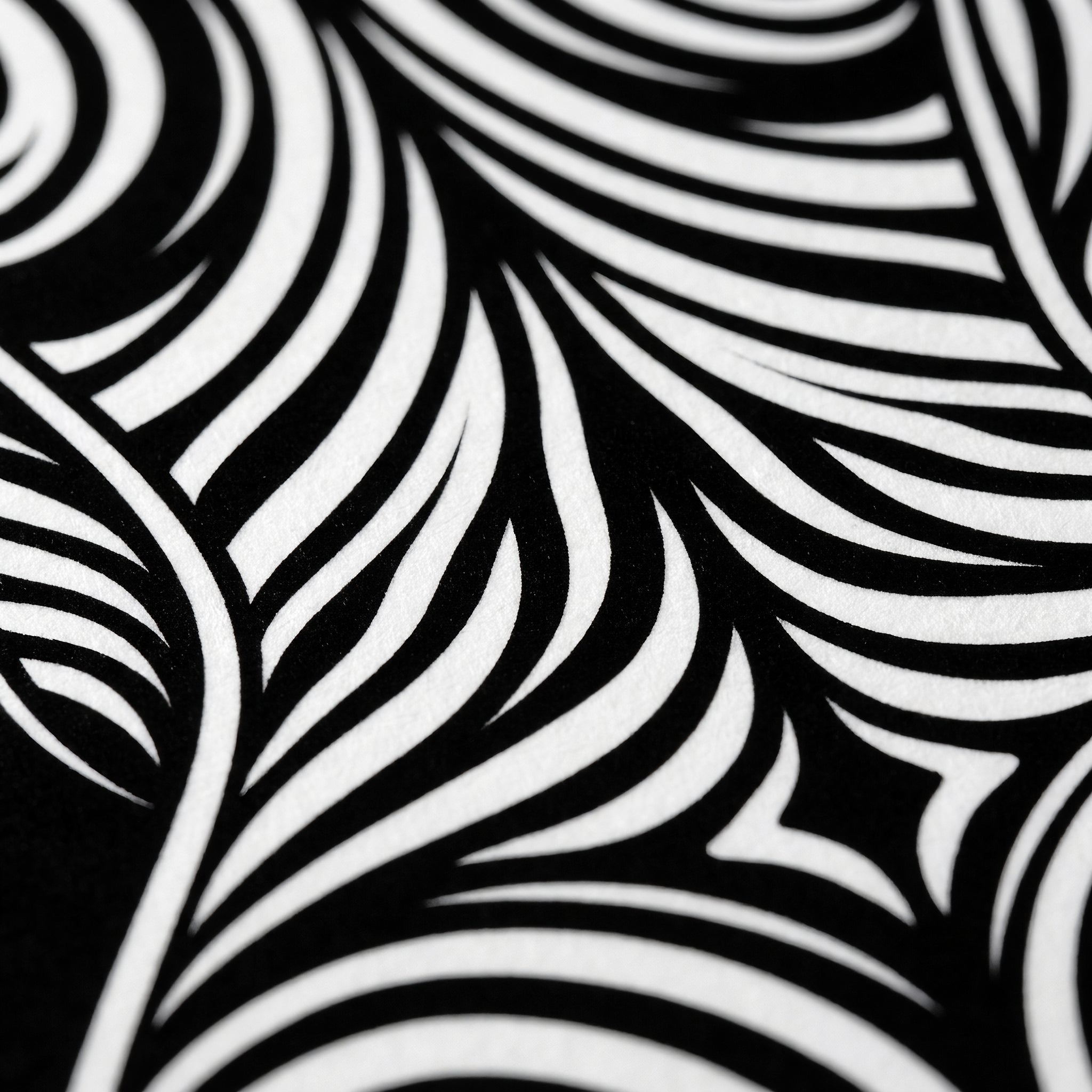 ENTROPY | Minimalist | Female Figure | B&W | 8K - 32K