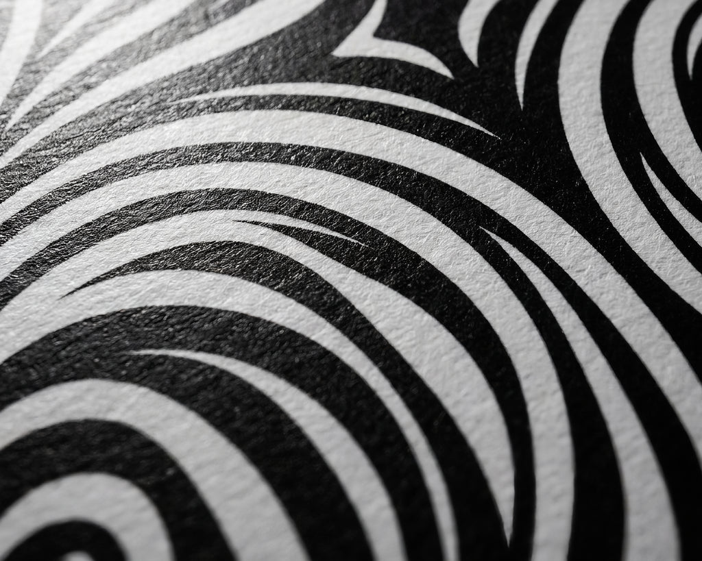 ENTROPY | Minimalist | Female Figure | B&W | 8K - 32K