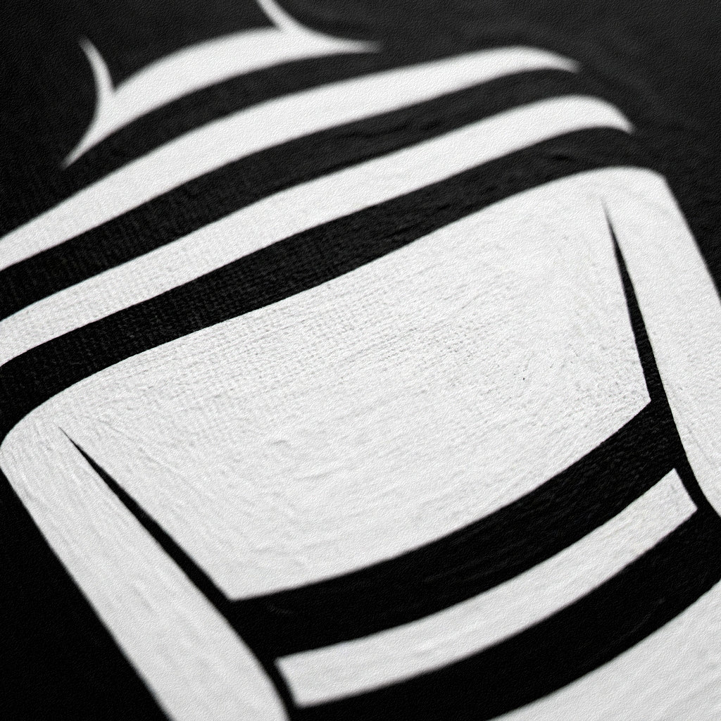 GALA | Minimalist | Female Figure | B&W | 8K - 32K