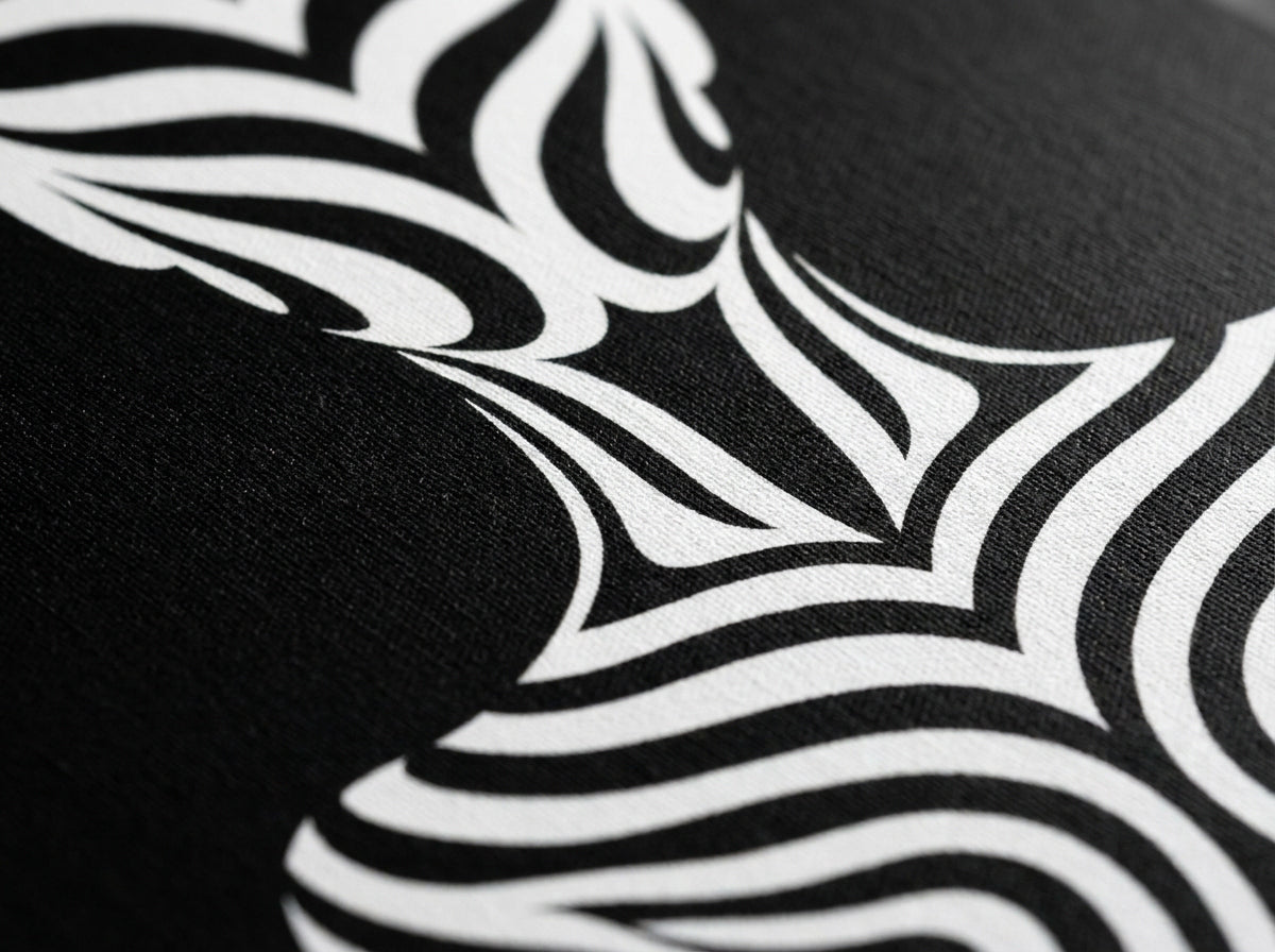 HYPNOS | Minimalist | Female Figure | B&W | 8K - 32K