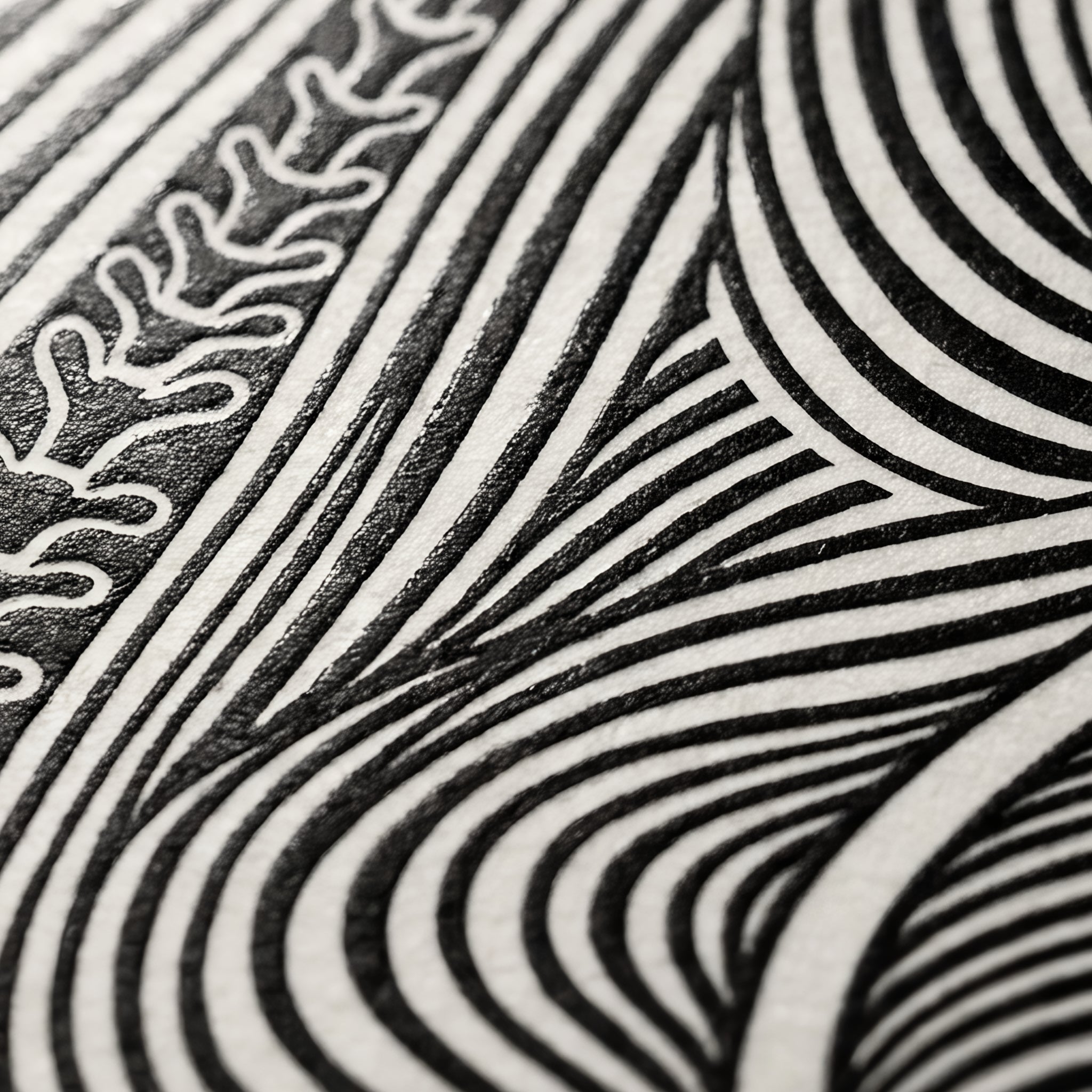 STELA | Modern Minimalist Female Op Art | 8K - 32K