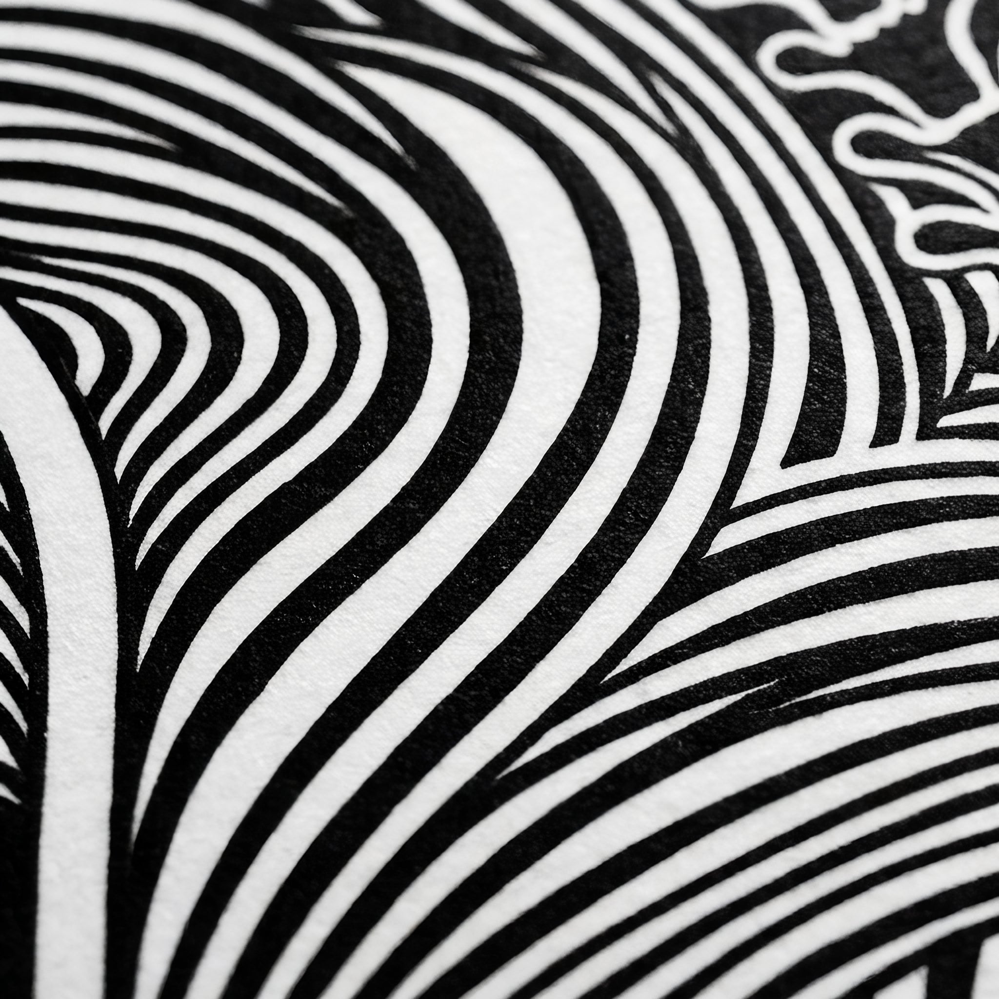 STELA | Modern Minimalist Female Op Art | 8K - 32K