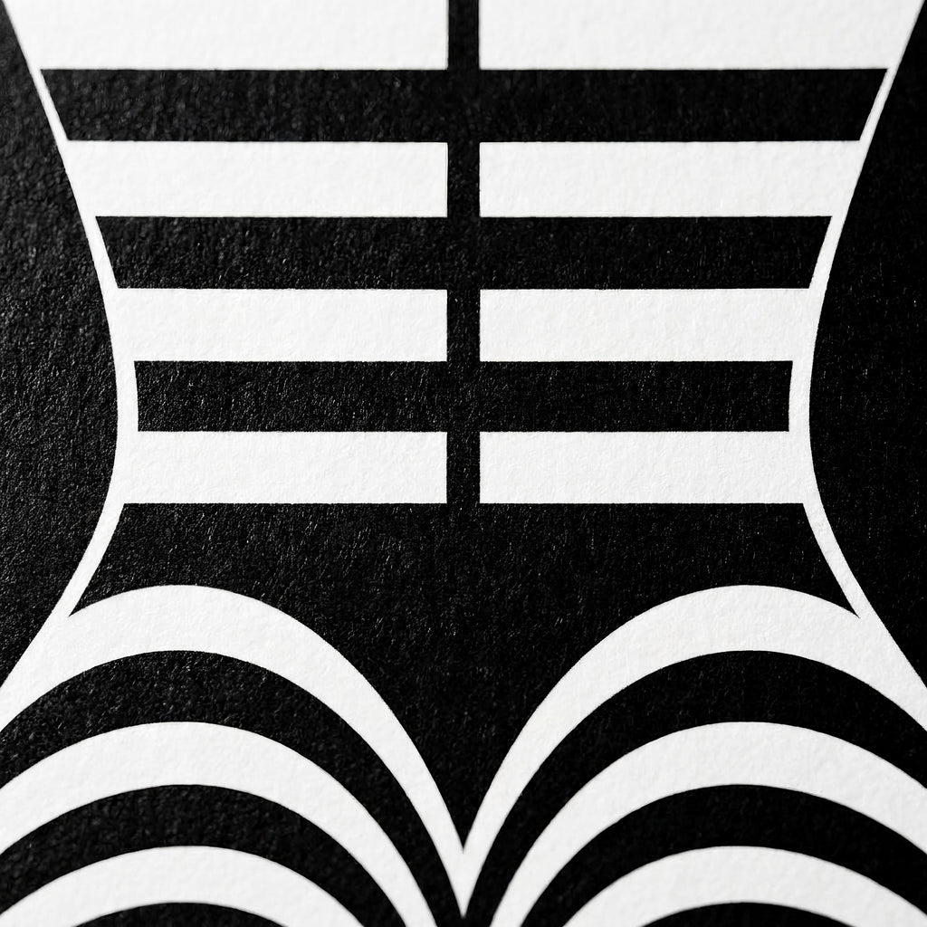UNDERSCORE | Minimalist | Female Figure | B&W | 8K - 32K