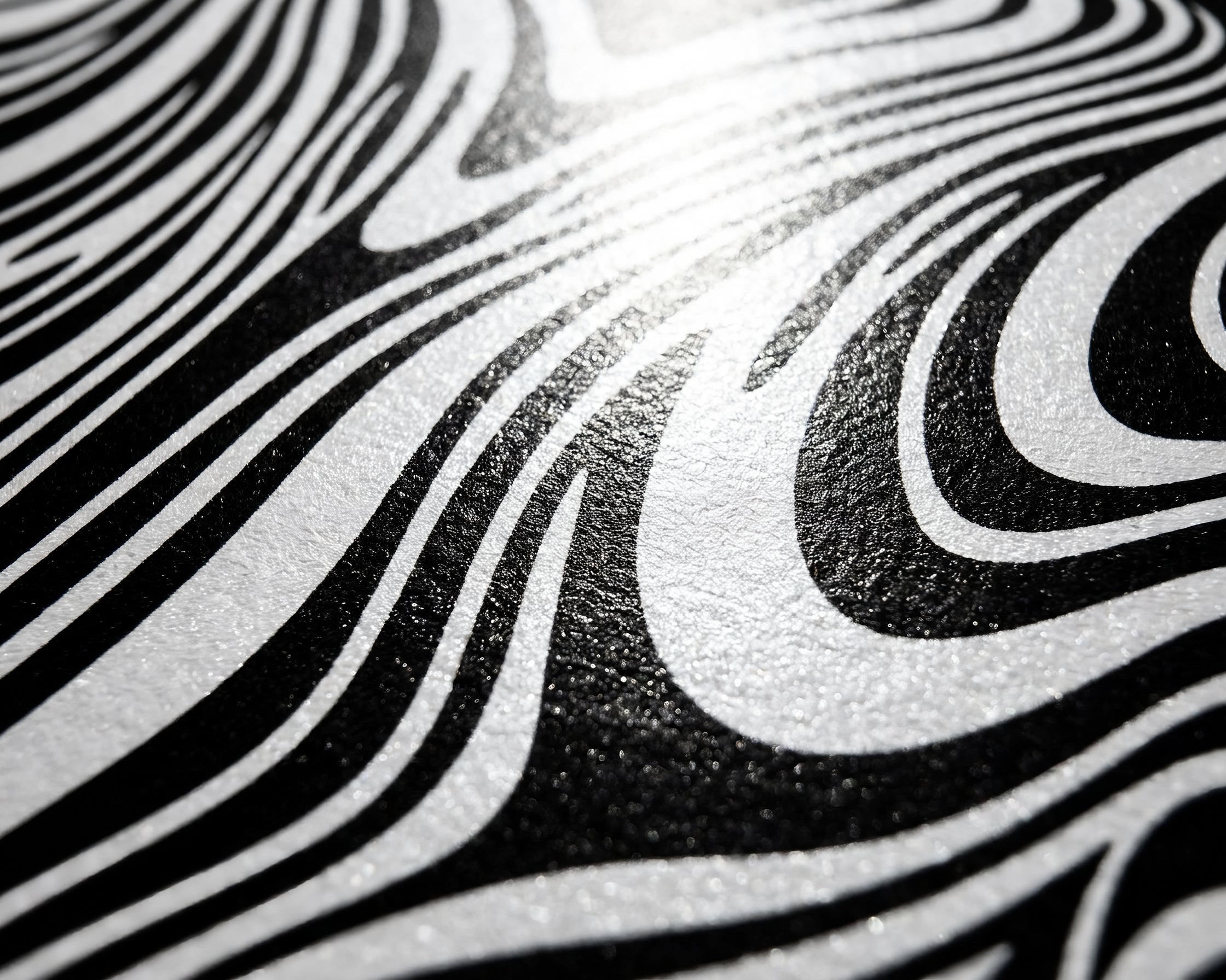 XENO | Minimalist | Female Figure | B&W | 8K - 32K