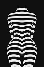 CURVES | Minimalist | Female Figure | B&W | 8K - 32K